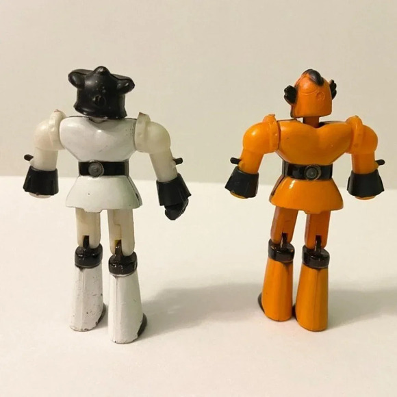 Vintage 1977 Ahi  Star Fleet Defender Actions Figures Diecast Toys Missing Fists - Picture 3 of 11